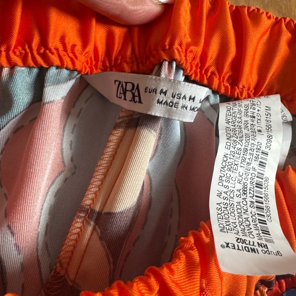 ZARA Vibrant Orange Wide-Leg Printed Palazzo Pants - Picture 2 of 6